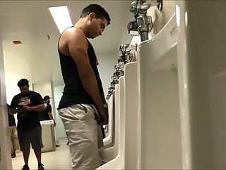 college gym piss 9:06 2019-06-11